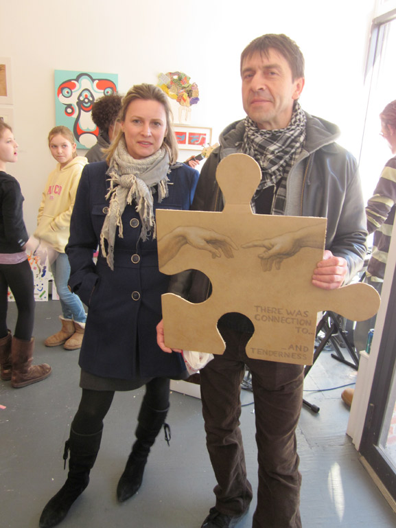 puzzle installation & collaborative project in rivers gallery greenpoint brooklyn tim kelly artist